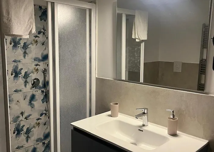 Caraceni 1 Apartamento *